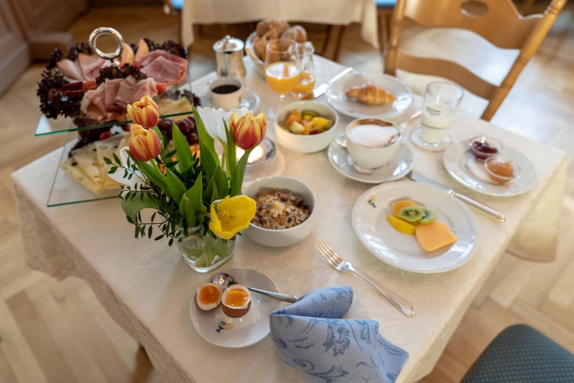 Romantik Hotel Zur Post Fuerstenfeldbruck Dış mekan fotoğraf