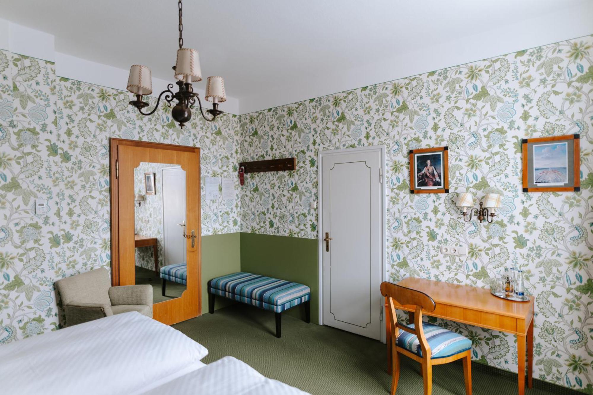Romantik Hotel Zur Post Fuerstenfeldbruck Dış mekan fotoğraf