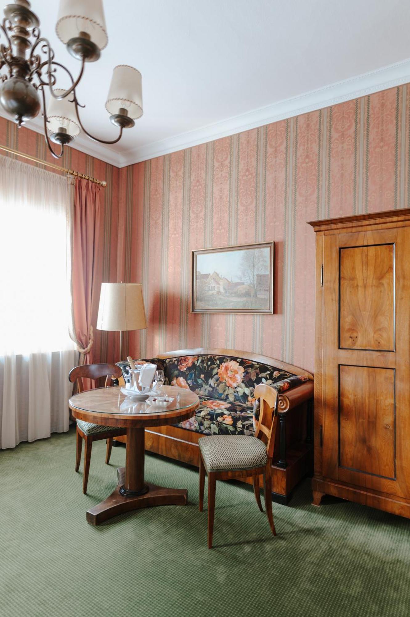Romantik Hotel Zur Post Fuerstenfeldbruck Dış mekan fotoğraf